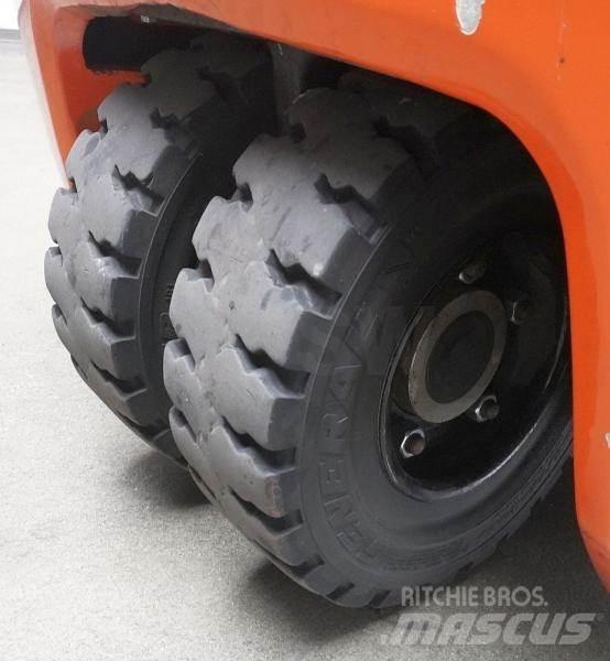 Toyota 8FBE16T Вилични кари-повдигачи - други