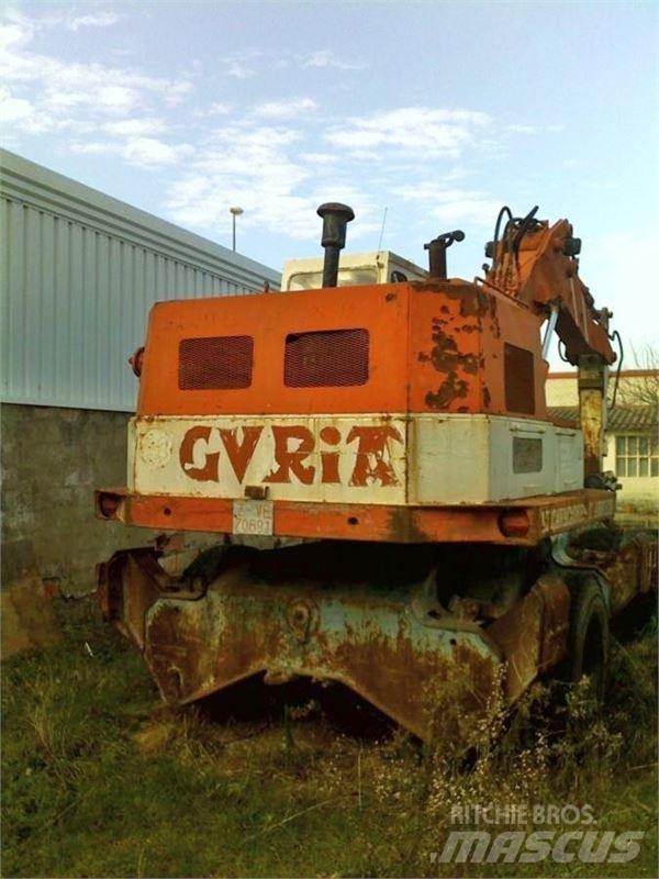  GURIA  90 Колесни екскаватори