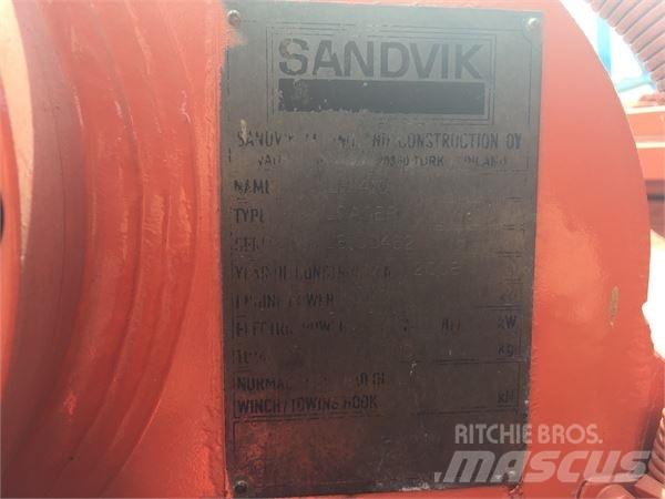 Sandvik LH410 Подземни товарачи
