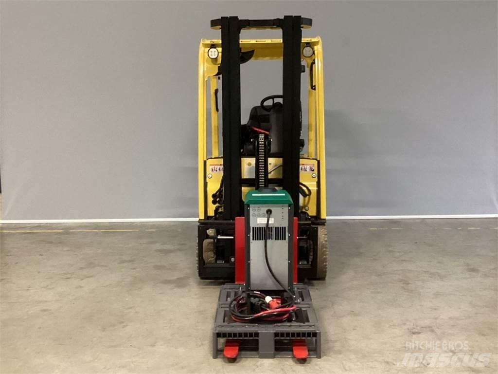 Hyster J1.5XNT Електрически вилични кари-повдигачи