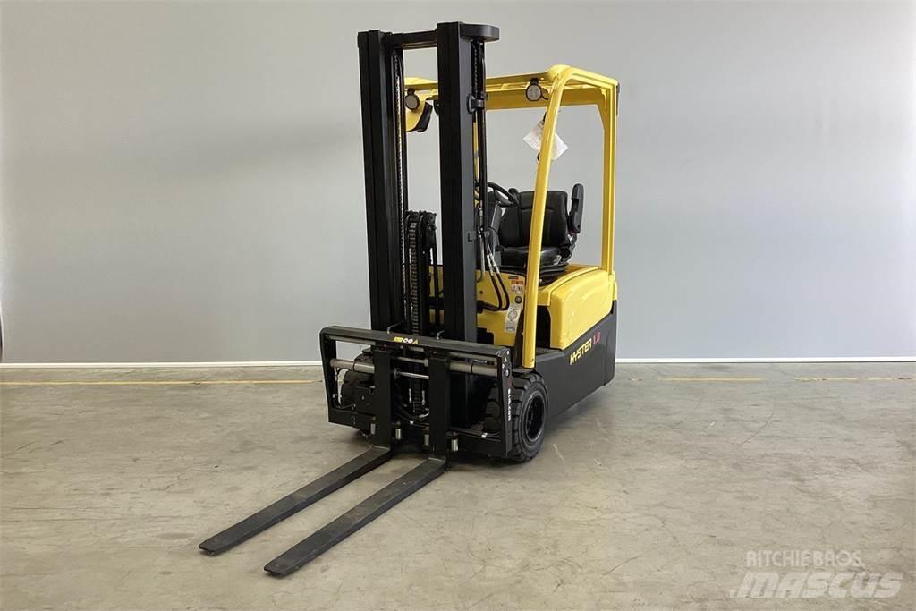 Hyster J1.8XNT Електрически вилични кари-повдигачи