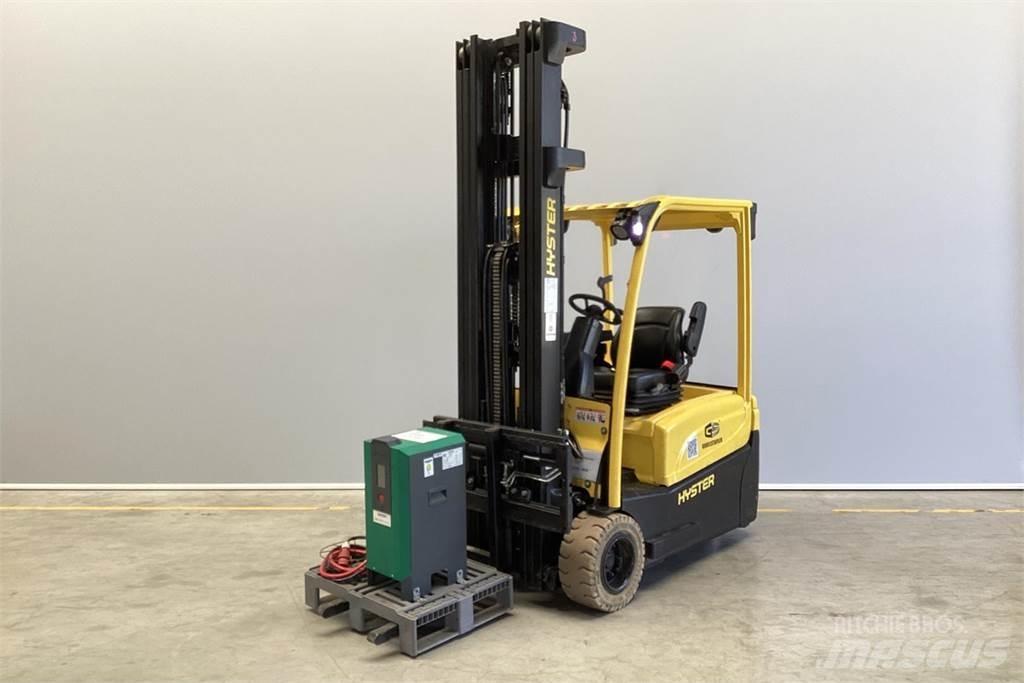 Hyster J2.0XNT Електрически вилични кари-повдигачи
