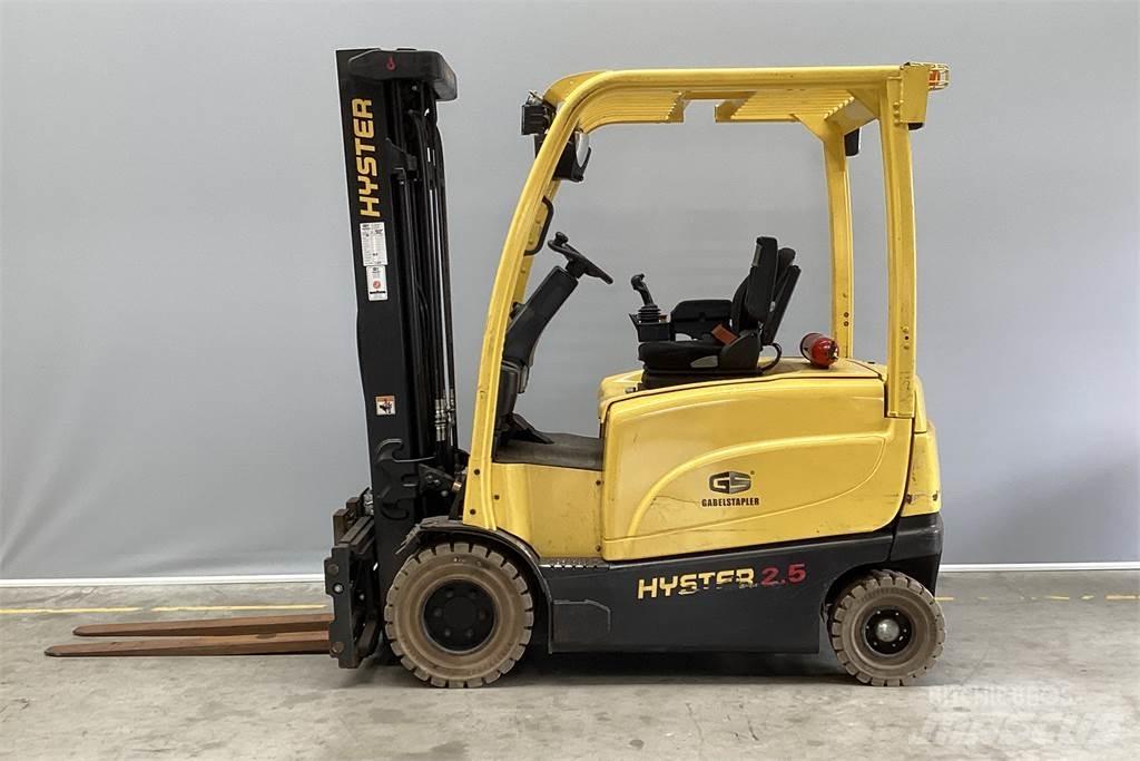 Hyster J2.5XN Електрически вилични кари-повдигачи