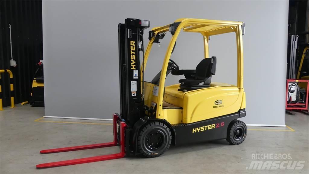 Hyster J2.5XN Електрически вилични кари-повдигачи