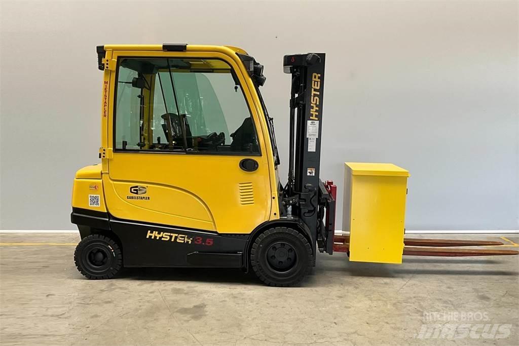 Hyster J3.50XN Електрически вилични кари-повдигачи