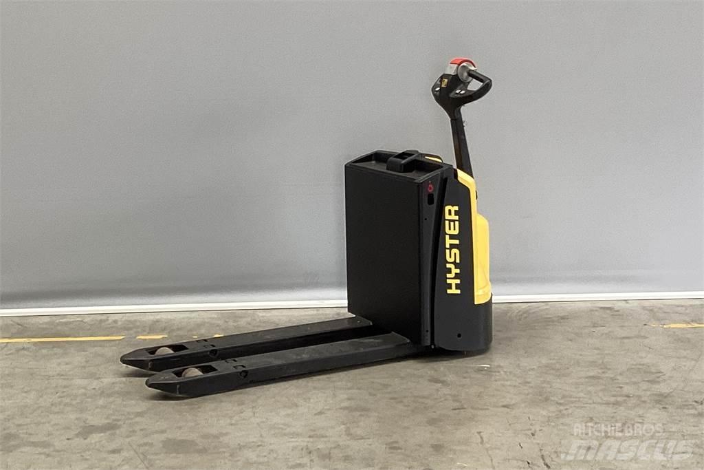Hyster P1.6 Колички високоповдигачи с теглич