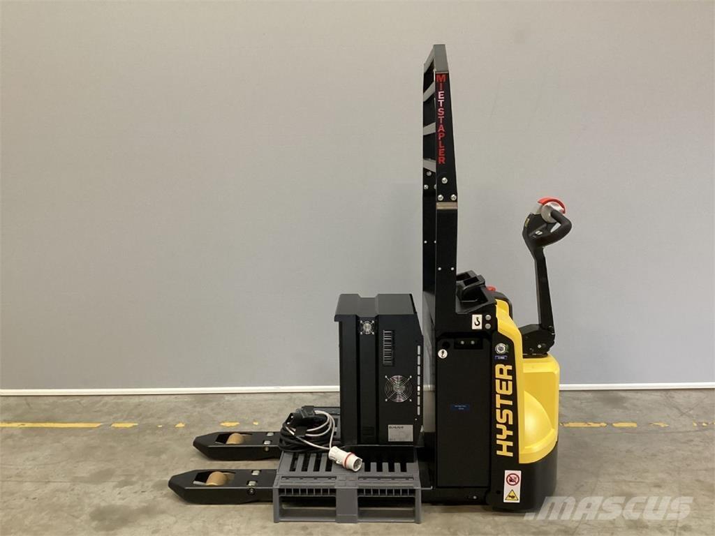 Hyster P2.0 Колички високоповдигачи с теглич