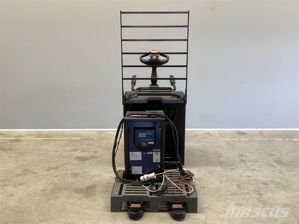 Hyster P2.0S Колички високоповдигачи с теглич