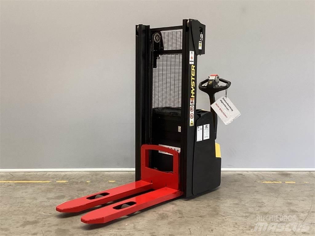 Hyster S1.0 Колички високоповдигачи с теглич