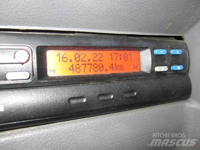 DAF LF 220 Камиони за превоз на животни