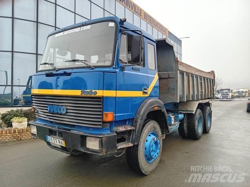 Iveco 260 36H Самосвал
