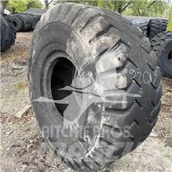 BKT 14.00X24 Гуми