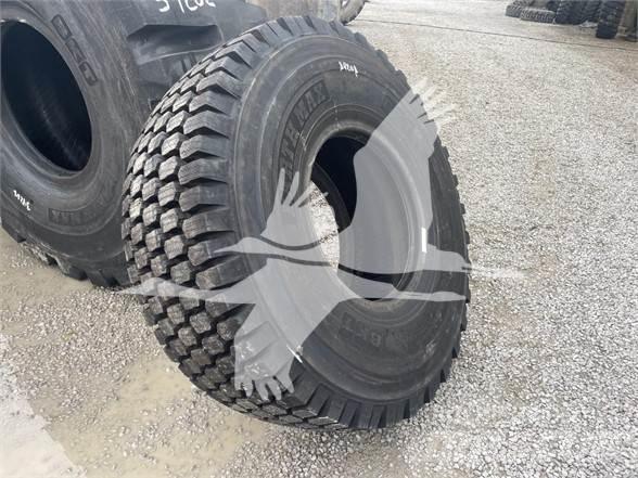 BKT 20.5R25 Гуми