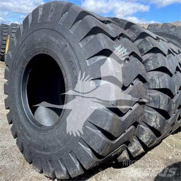  MAGNA 23.5X25 Гуми