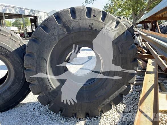 Titan 29.5x25 Гуми