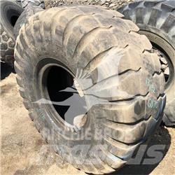 Toyo 23.5R25 Гуми