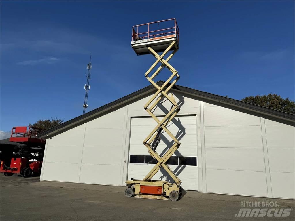 JLG 2646es Други вишки и платформи