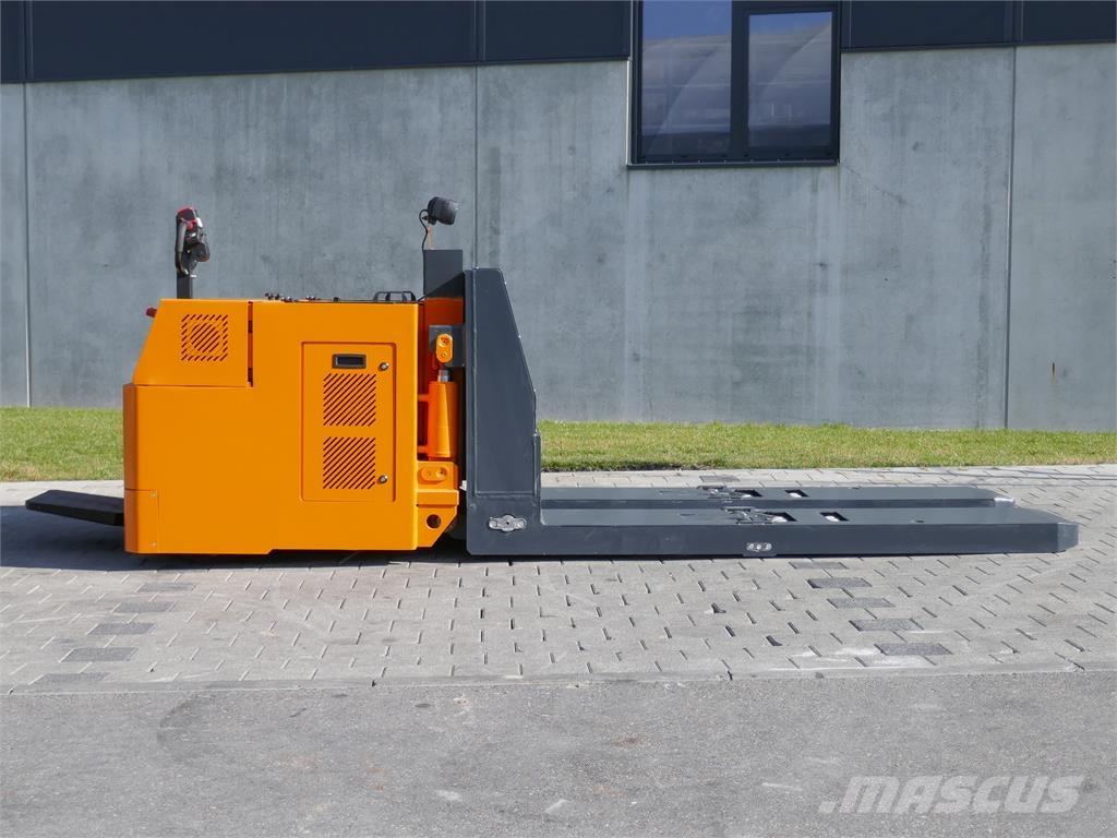 Baka EGU-200 SO Колички високоповдигачи с теглич