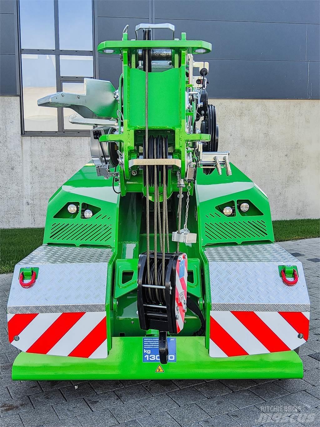 JMG MC 130S Телескопични товарачи
