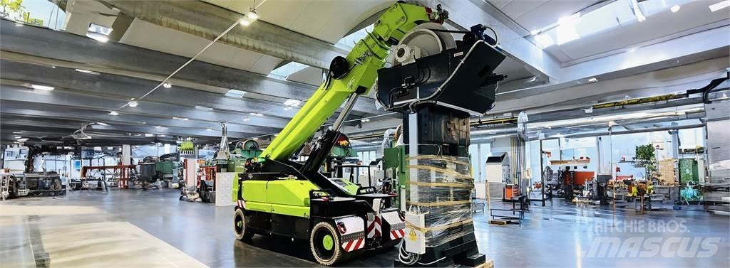 JMG MC 250S Телескопични товарачи