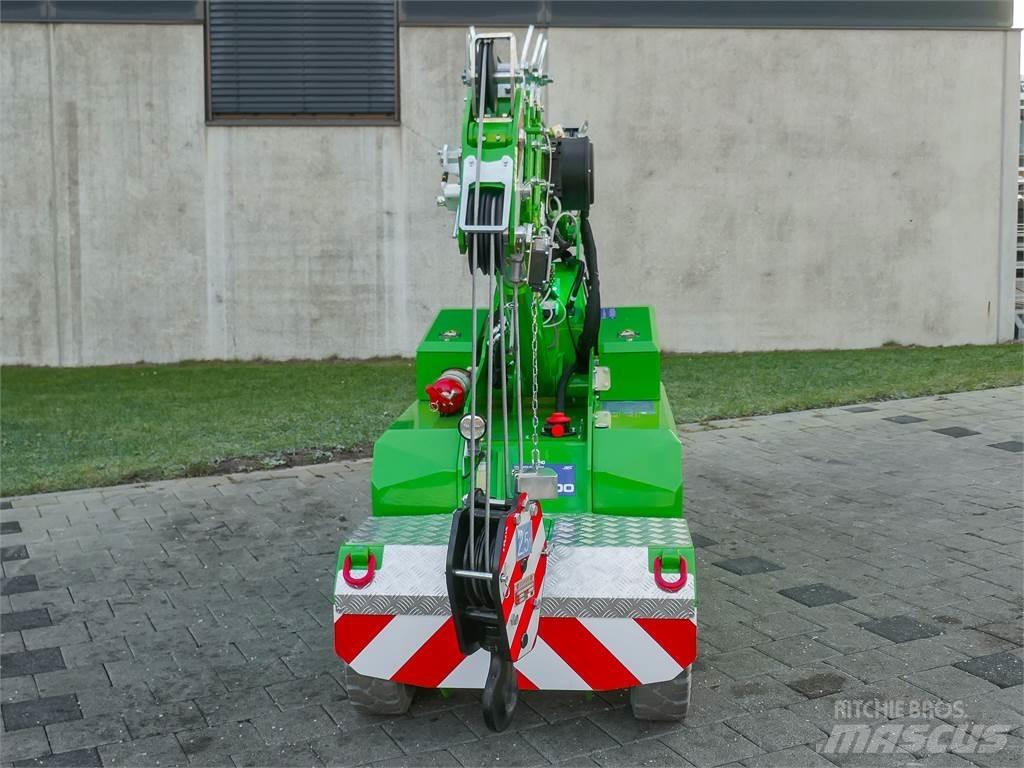 JMG MC 25S Телескопични товарачи