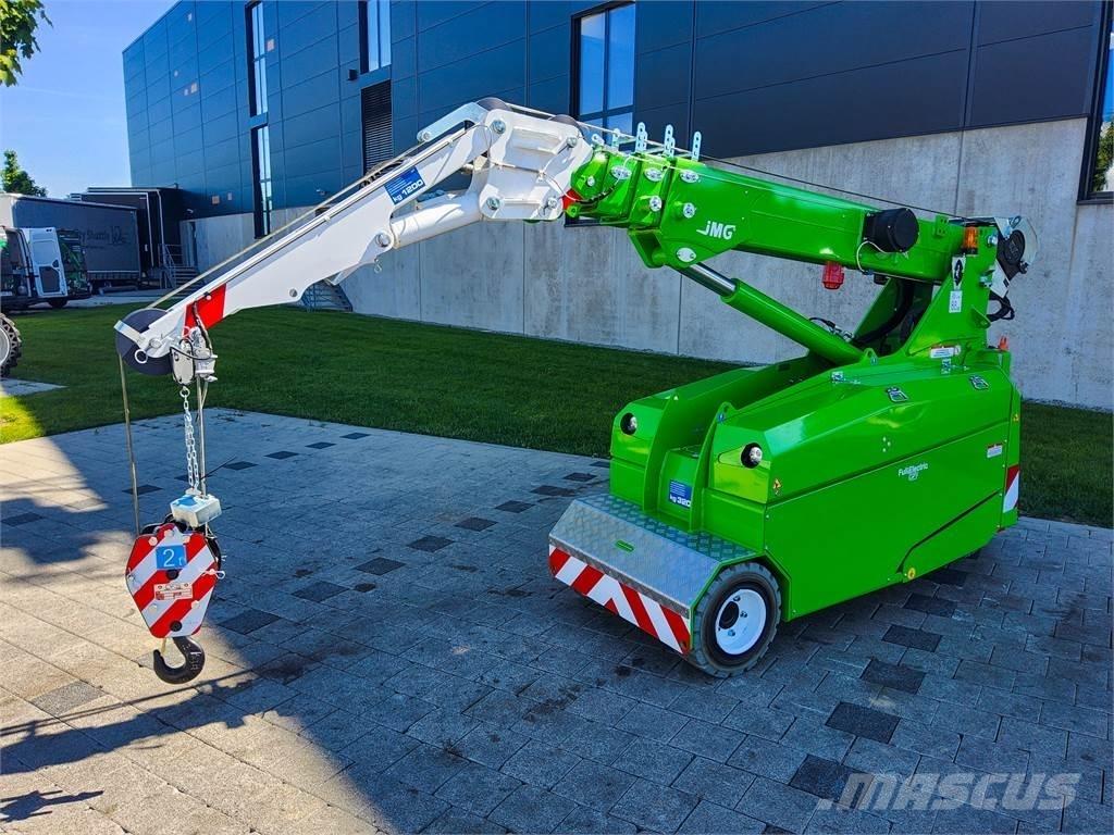 JMG MC 32S Телескопични товарачи