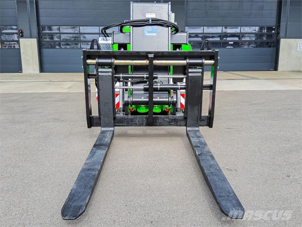 JMG MC 400S Телескопични товарачи