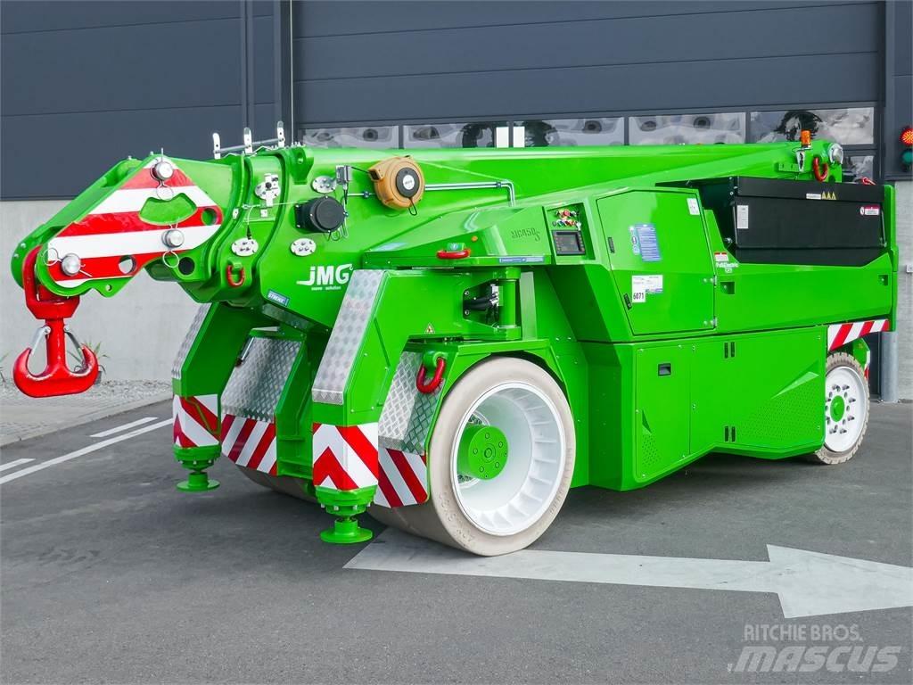 JMG MC 450S Телескопични товарачи