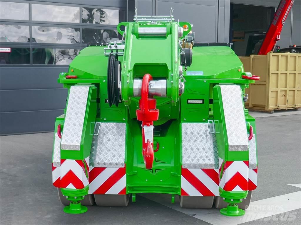 JMG MC 450S Телескопични товарачи