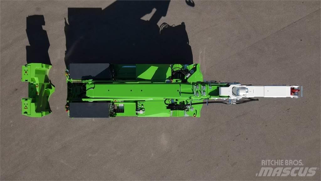 JMG MC 650S Телескопични товарачи