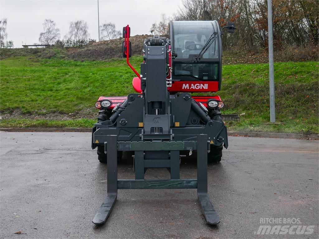 Magni RTH 6.25 Телескопични товарачи