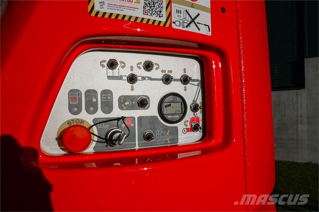 Manitou 120 AETJC Съчленени стрелови подемници