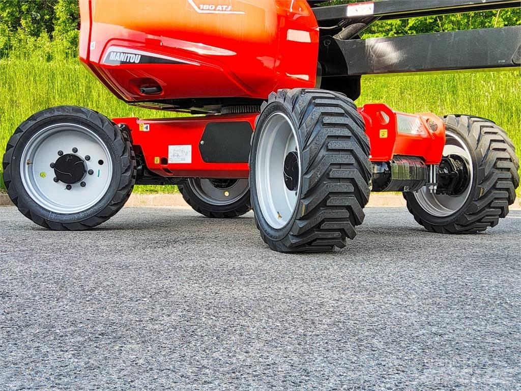 Manitou 180 ATJ Съчленени стрелови подемници