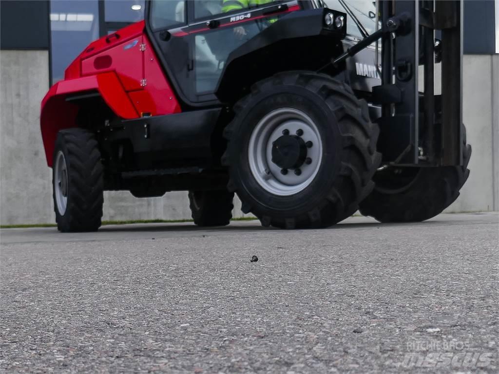 Manitou M 30-4 Камиони за херавни местности