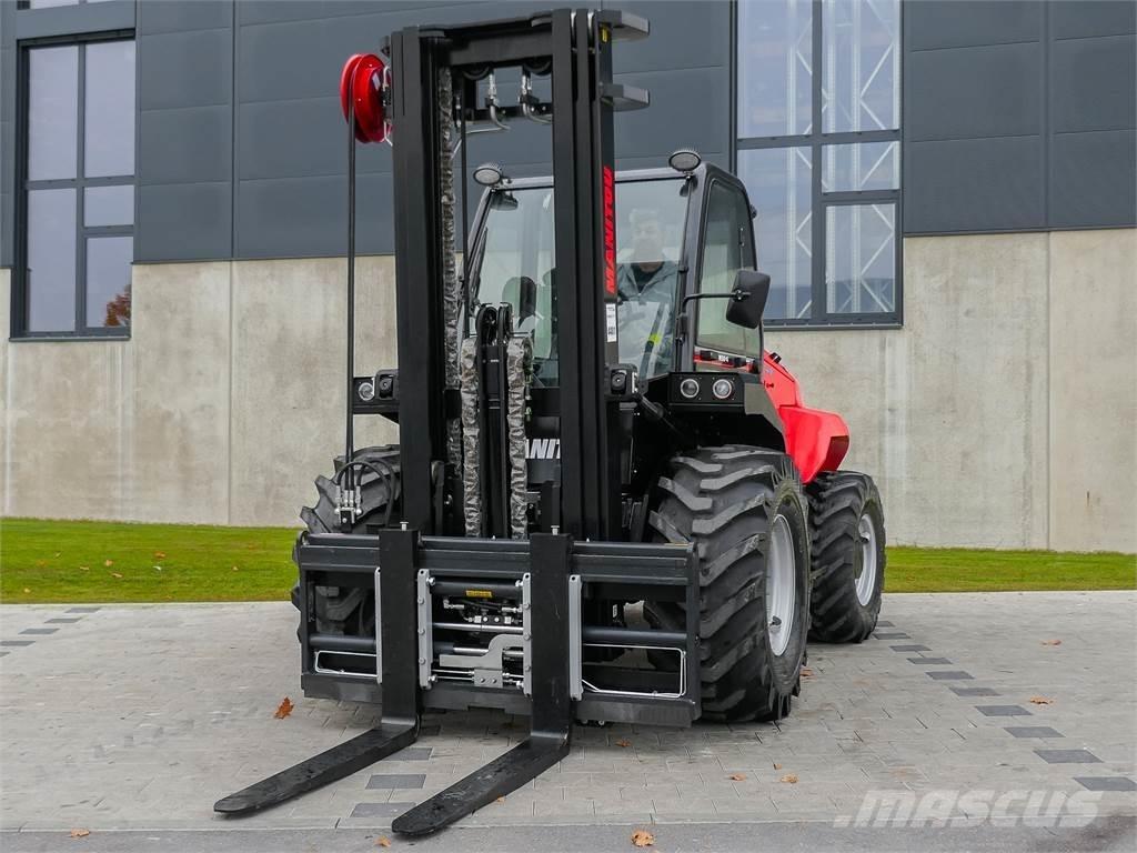 Manitou M 50-4 Камиони за херавни местности