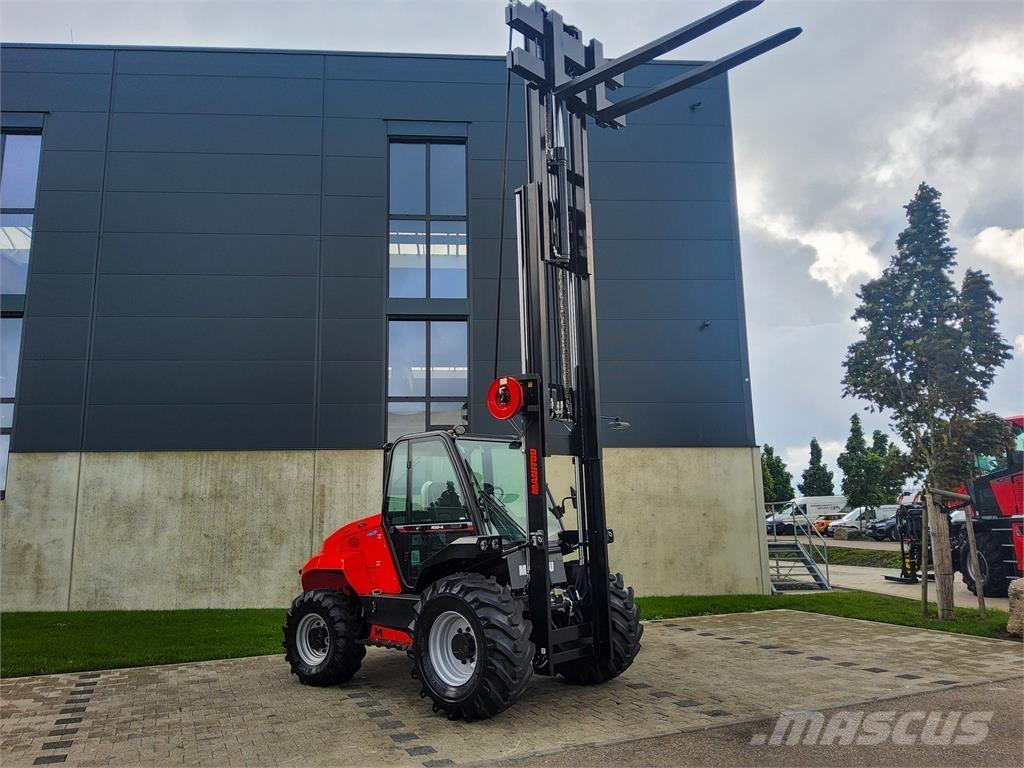 Manitou M 50-4 Камиони за херавни местности