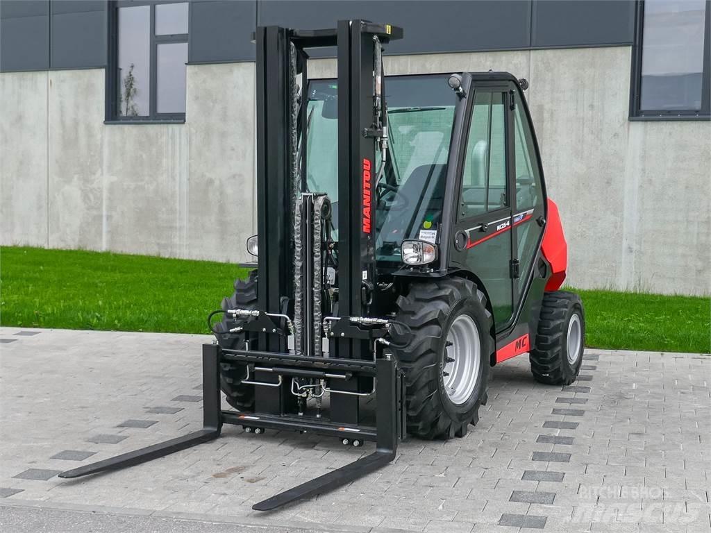 Manitou MC 25-4 Камиони за херавни местности