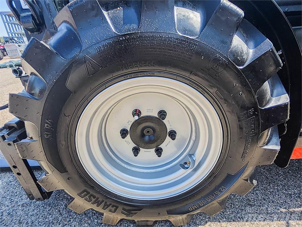 Manitou MC 25-4 Камиони за херавни местности