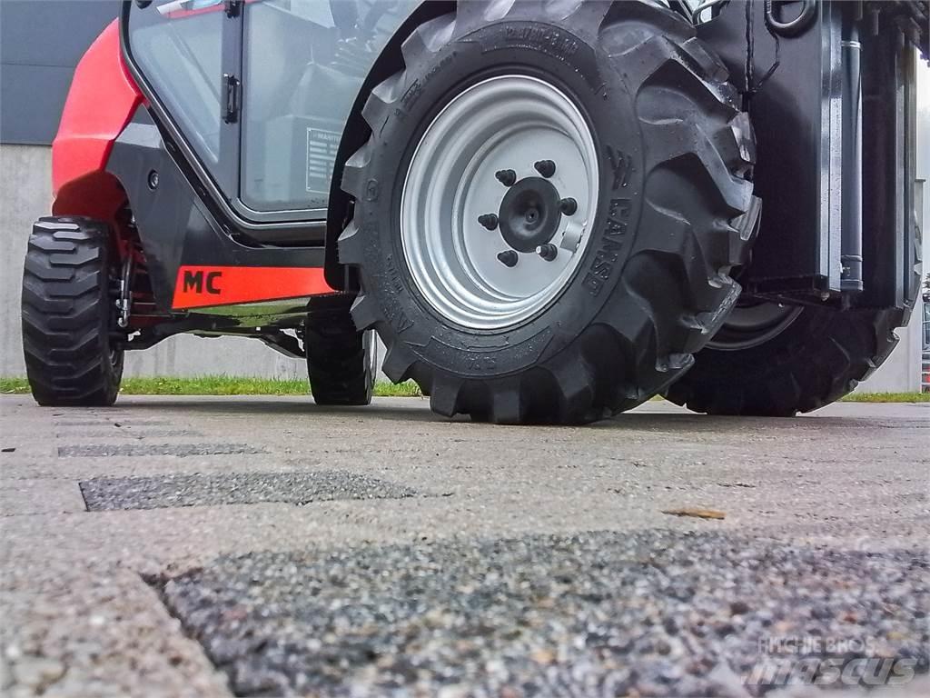 Manitou MC 25-4 Камиони за херавни местности