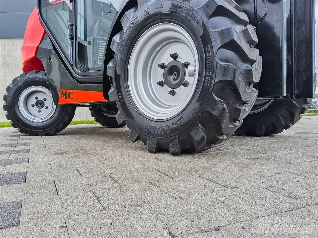 Manitou MC 30-4 Камиони за херавни местности