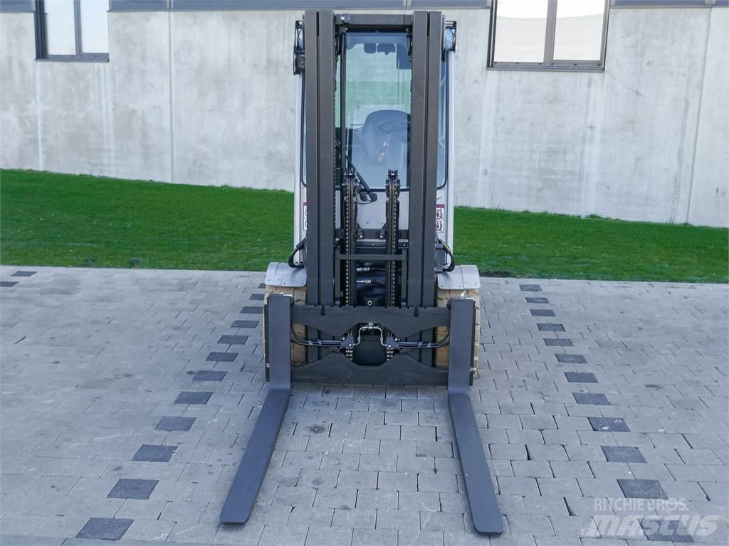 Still RX 60-50 Електрически вилични кари-повдигачи