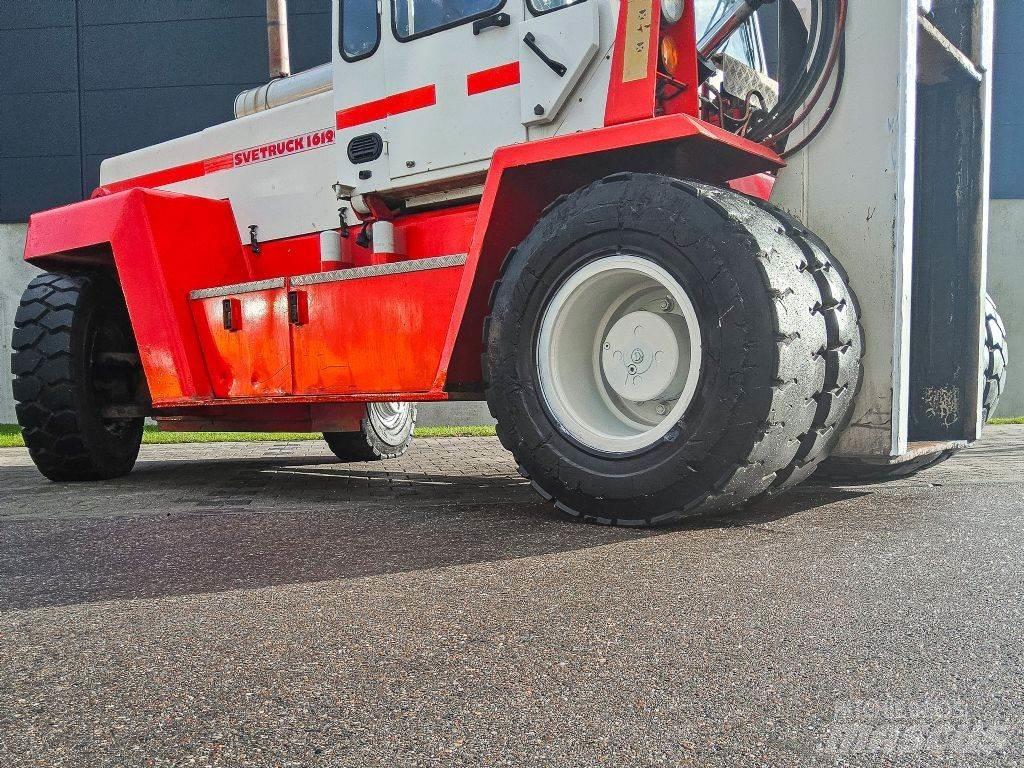Svetruck 16120 Дизелови камиони
