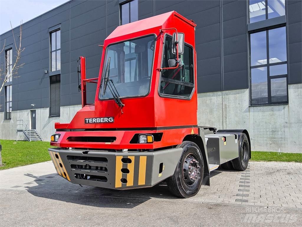 Terberg YT 220 Терминални трактори