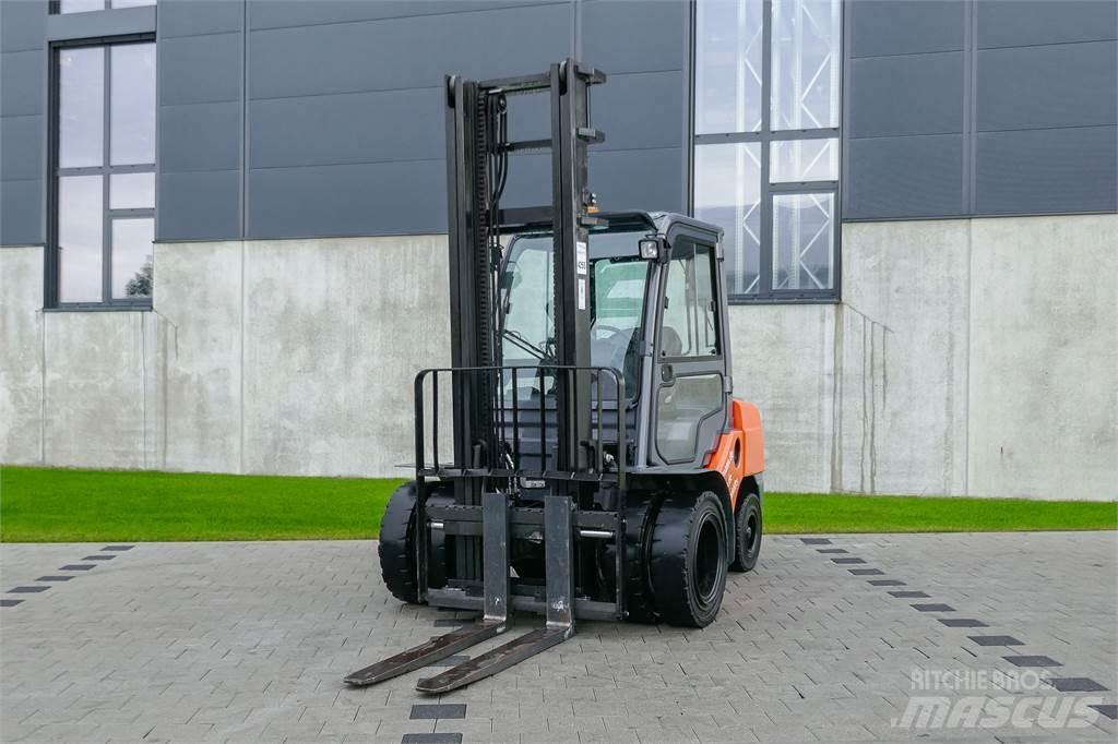 Toyota 52-8FDJF35 Дизелови камиони
