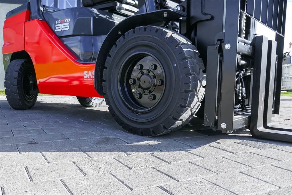 Toyota 52-8FDJF35 Дизелови камиони