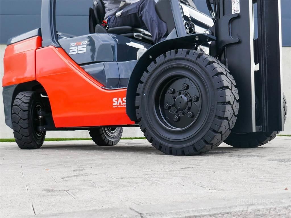 Toyota 52-8FDJF35 Дизелови камиони