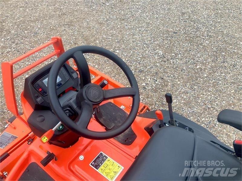 Kubota F-391 Багери