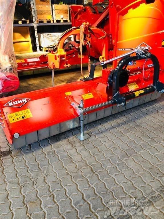Kuhn BKE 250 Косачки