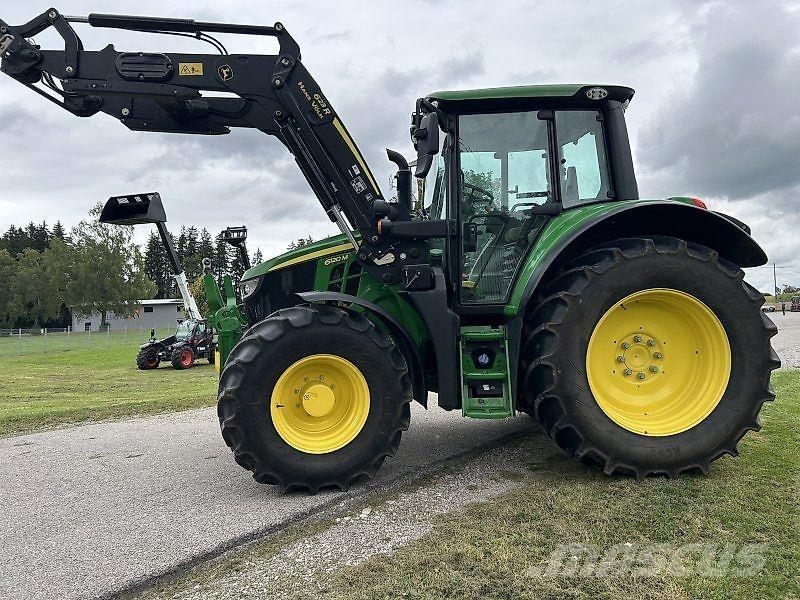John Deere 6120M Трактори