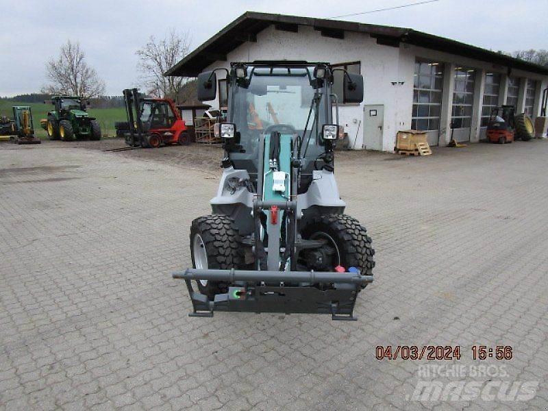 Kramer KL 12.5 Мини товарачи
